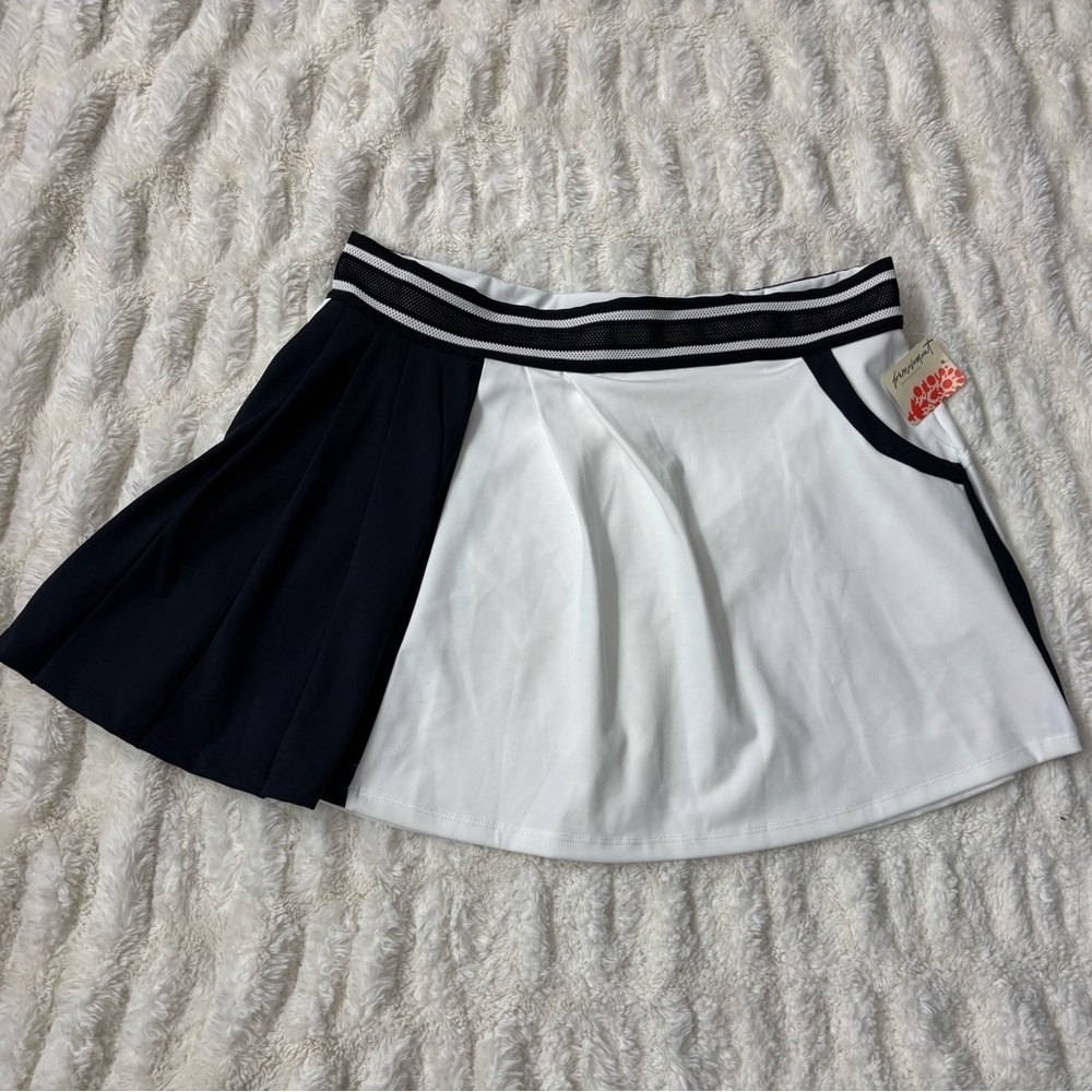 NWT FREE PEOPLE Women’s Active Round Robbin Skirt - Picture 4 of 15